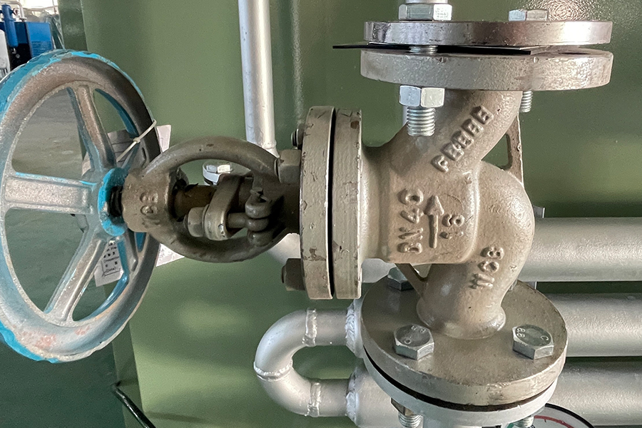 Unit Produksi Hidrogen Dekomposisi Amonia Persegi