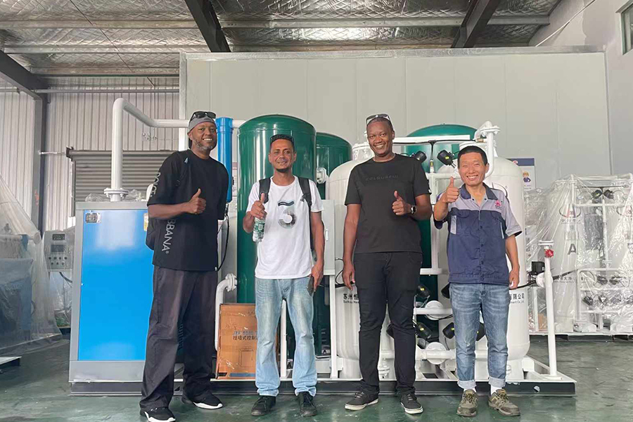 Pelanggan Seychelles memesan dengan cepat setelah mengunjungi pabrik